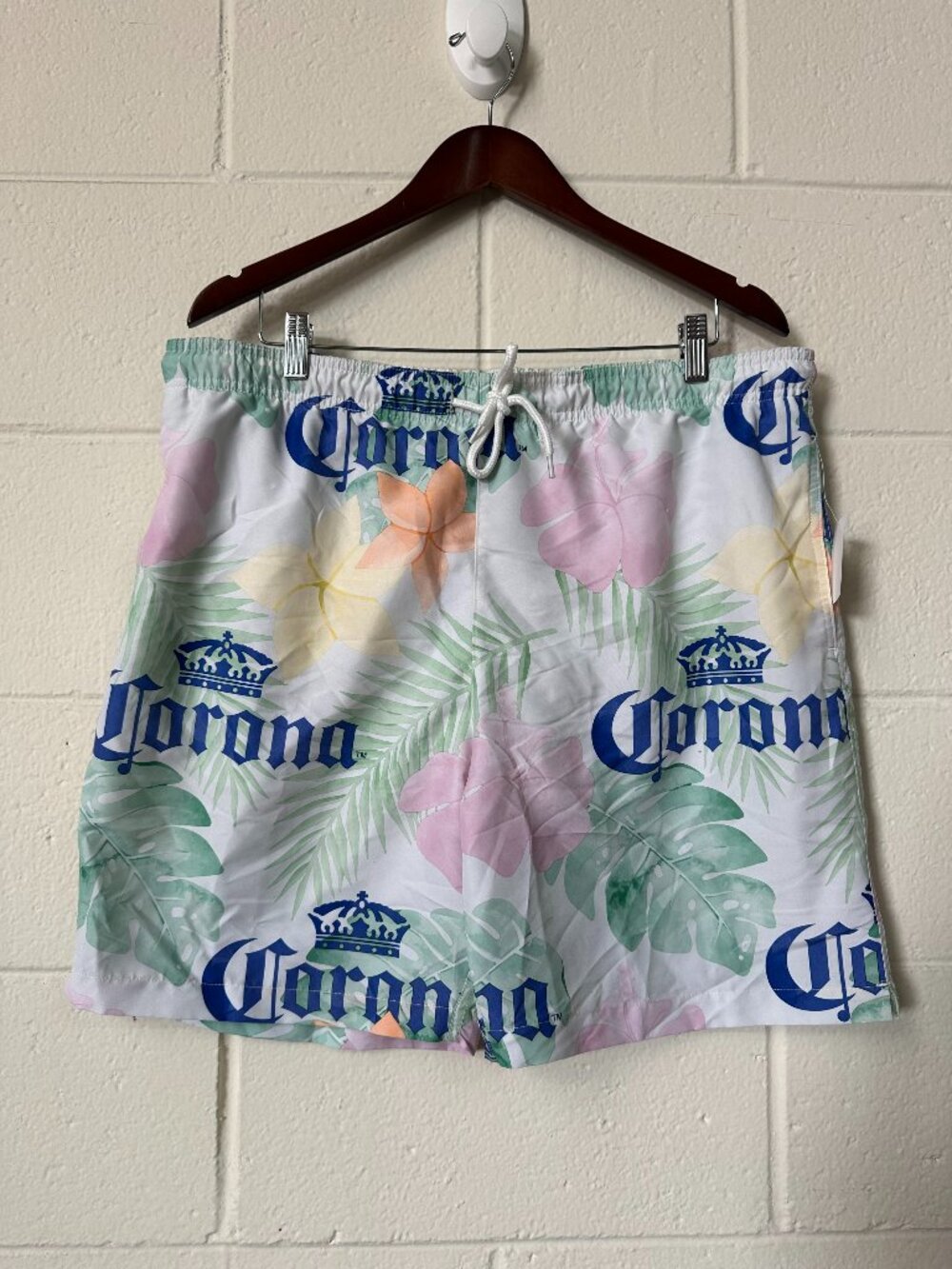 NWT Corona Multicolor Swim Trunks Multiple Sizes Available